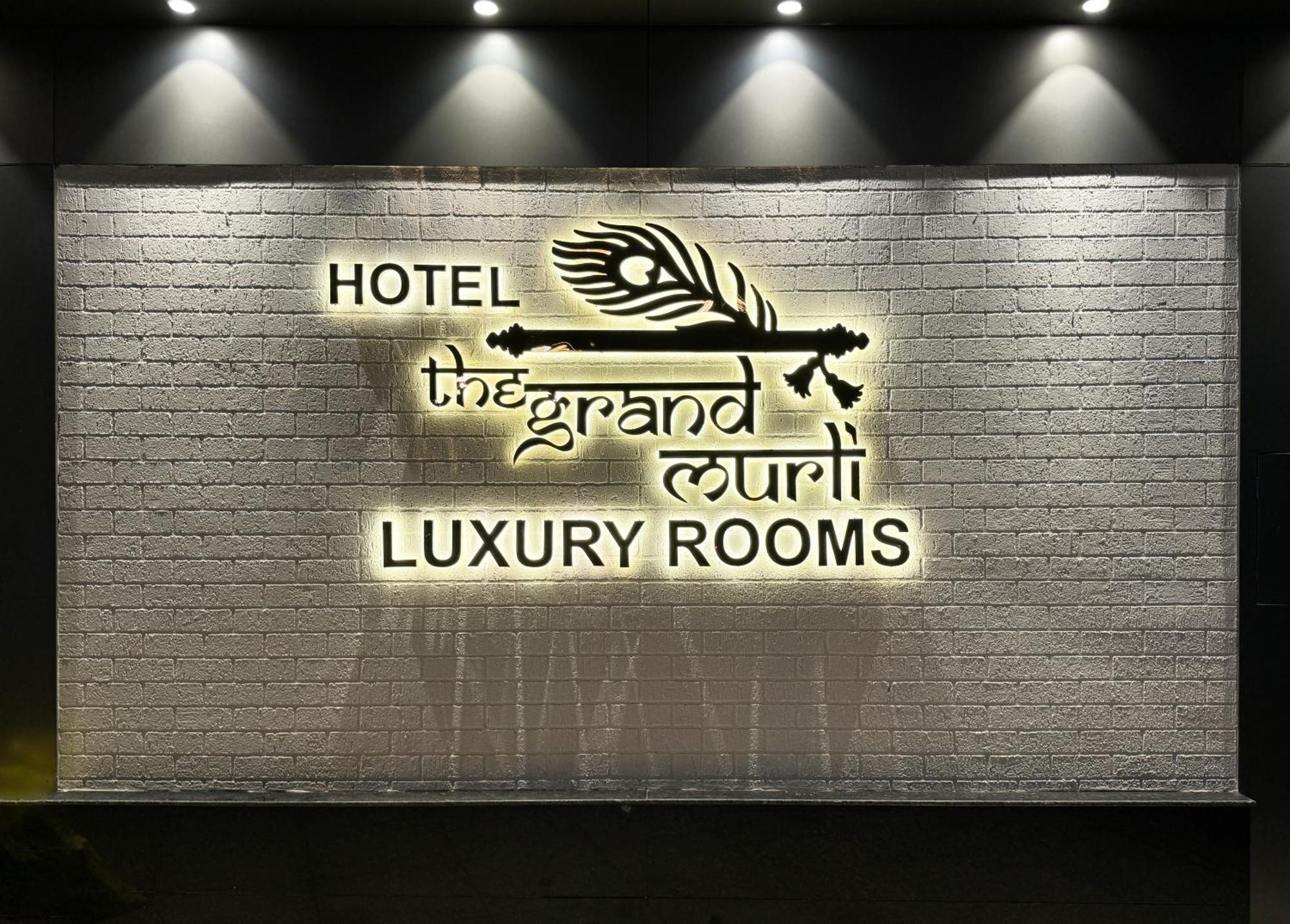 סוראט Hotel The Grand Murli מראה חיצוני תמונה